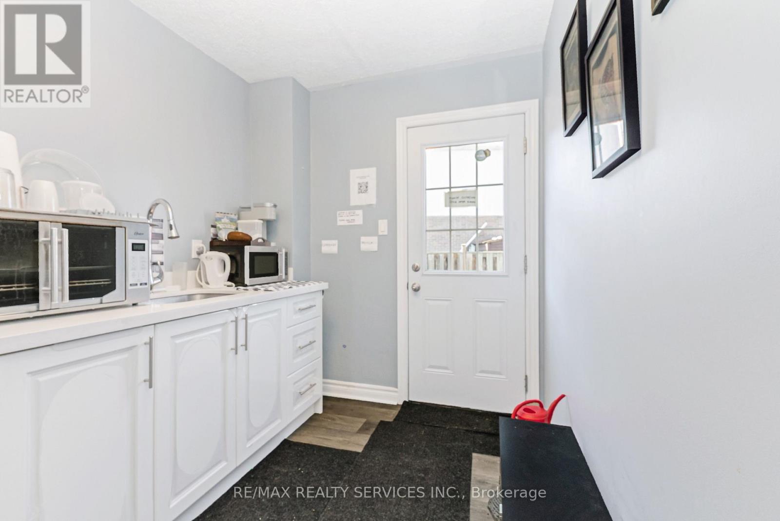 8 Chipwood Crescent, Brampton (Madoc), Ontario  L6V 2E5 - Photo 29 - W12956956