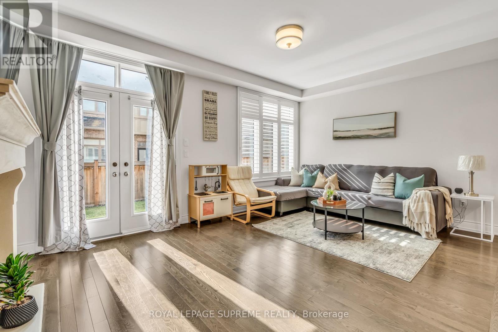 3140 Post Road, Oakville (Go Glenorchy), Ontario  L6H 0V3 - Photo 8 - W12956972