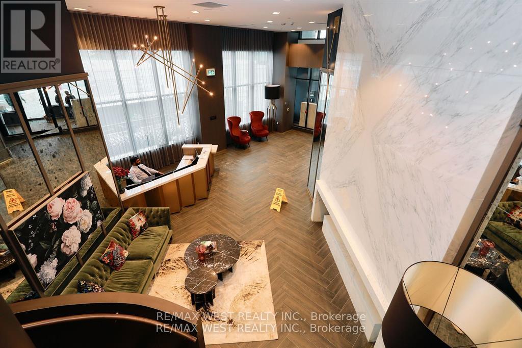 822 - 395 Dundas Street W, Oakville (Go Glenorchy), Ontario  L6M 5R8 - Photo 38 - W12957016