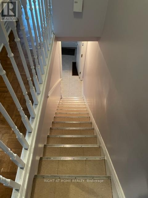 2nd Floor - 31 Hallam Street, Toronto (Dovercourt-Wallace Emerson-Junction), Ontario  M6G 1W1 - Photo 2 - W12957020