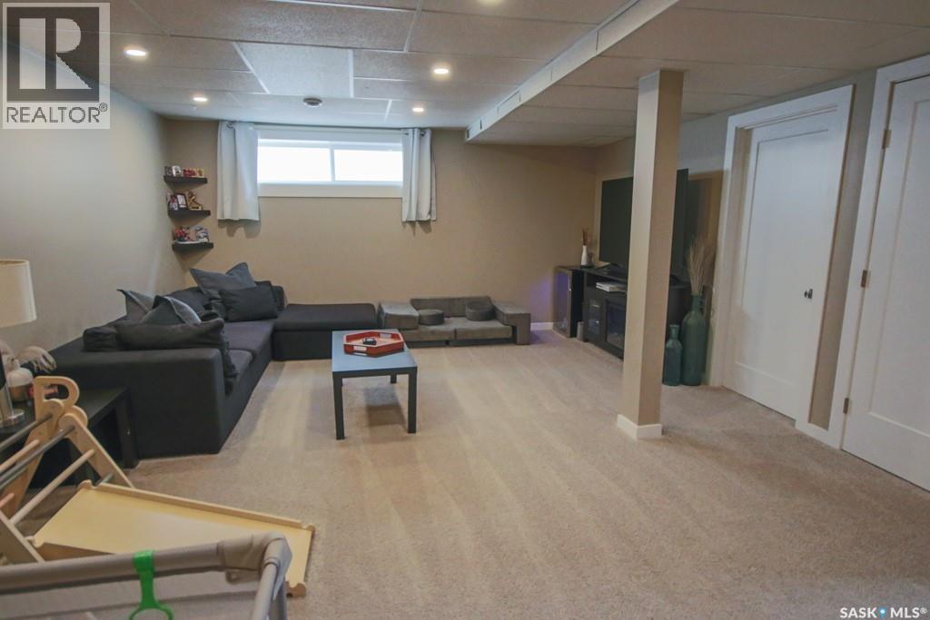 1231 Grandview Street W, Moose Jaw, Saskatchewan  S6H 5M3 - Photo 30 - SK032067