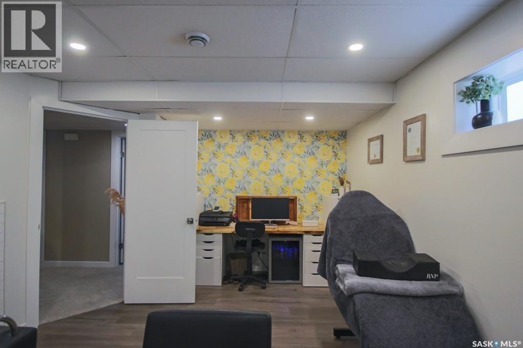 1231 Grandview Street W, Moose Jaw, Saskatchewan  S6H 5M3 - Photo 31 - SK032067