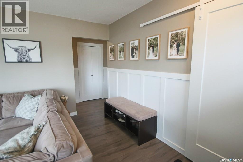 1231 Grandview Street W, Moose Jaw, Saskatchewan  S6H 5M3 - Photo 4 - SK032067