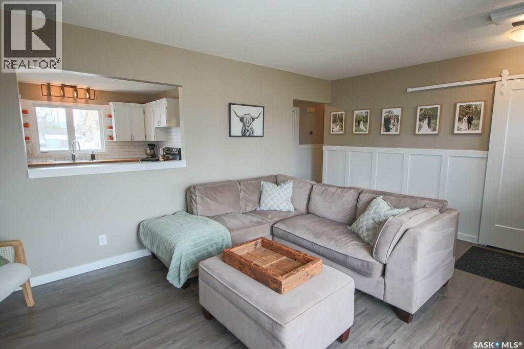 1231 Grandview Street W, Moose Jaw, Saskatchewan  S6H 5M3 - Photo 9 - SK032067