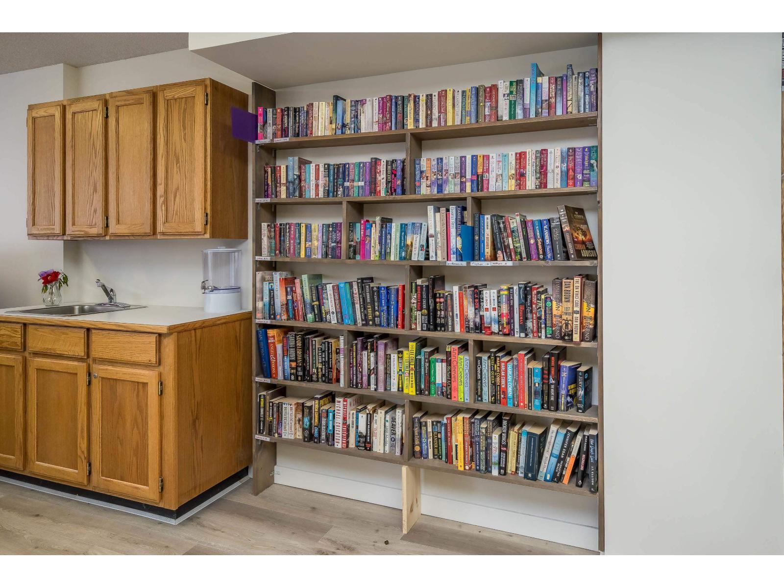 704 1442 Foster Street, White Rock, British Columbia  V4B 3X7 - Photo 34 - R3106250