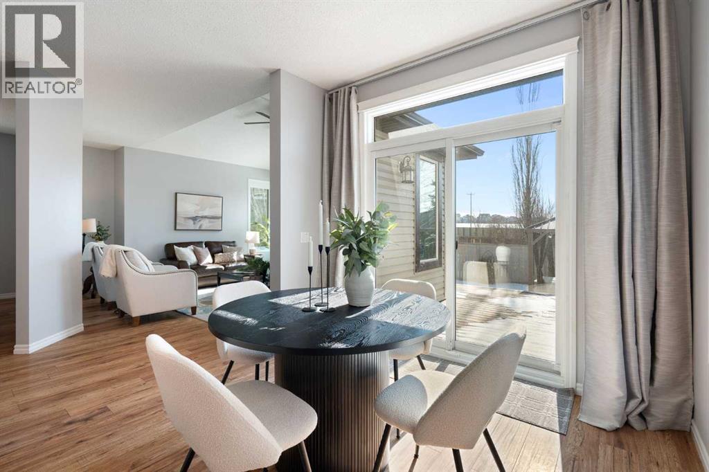 142 Coopers Bay Sw, Airdrie, Alberta  T4B 3K2 - Photo 15 - A2298253