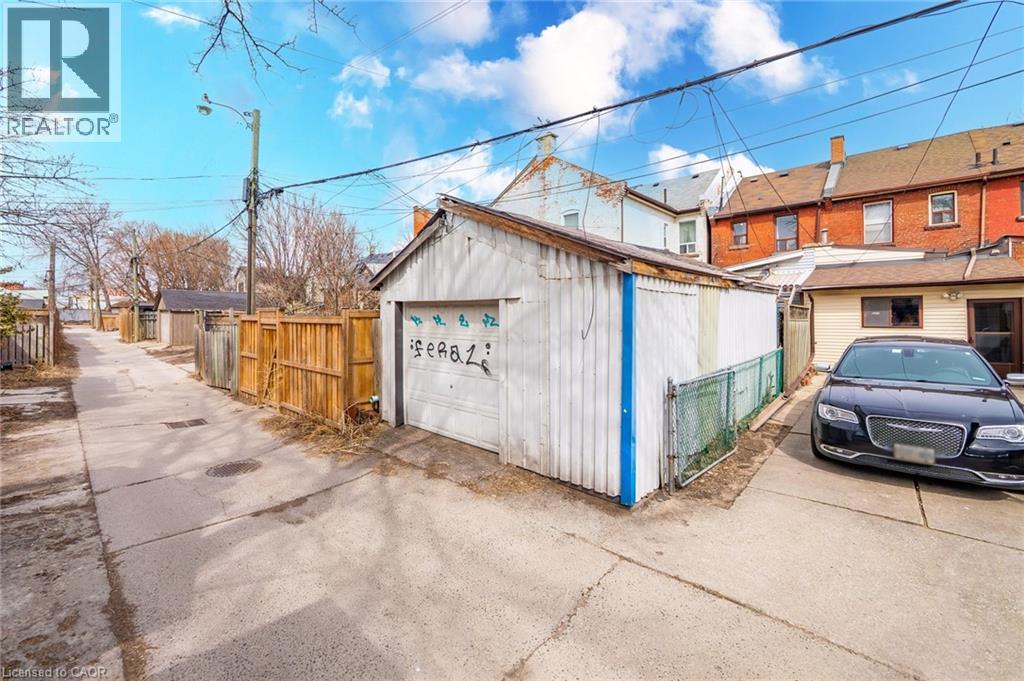 518 Quebec Avenue, Toronto, Ontario  M6P 2V7 - Photo 28 - 40815573