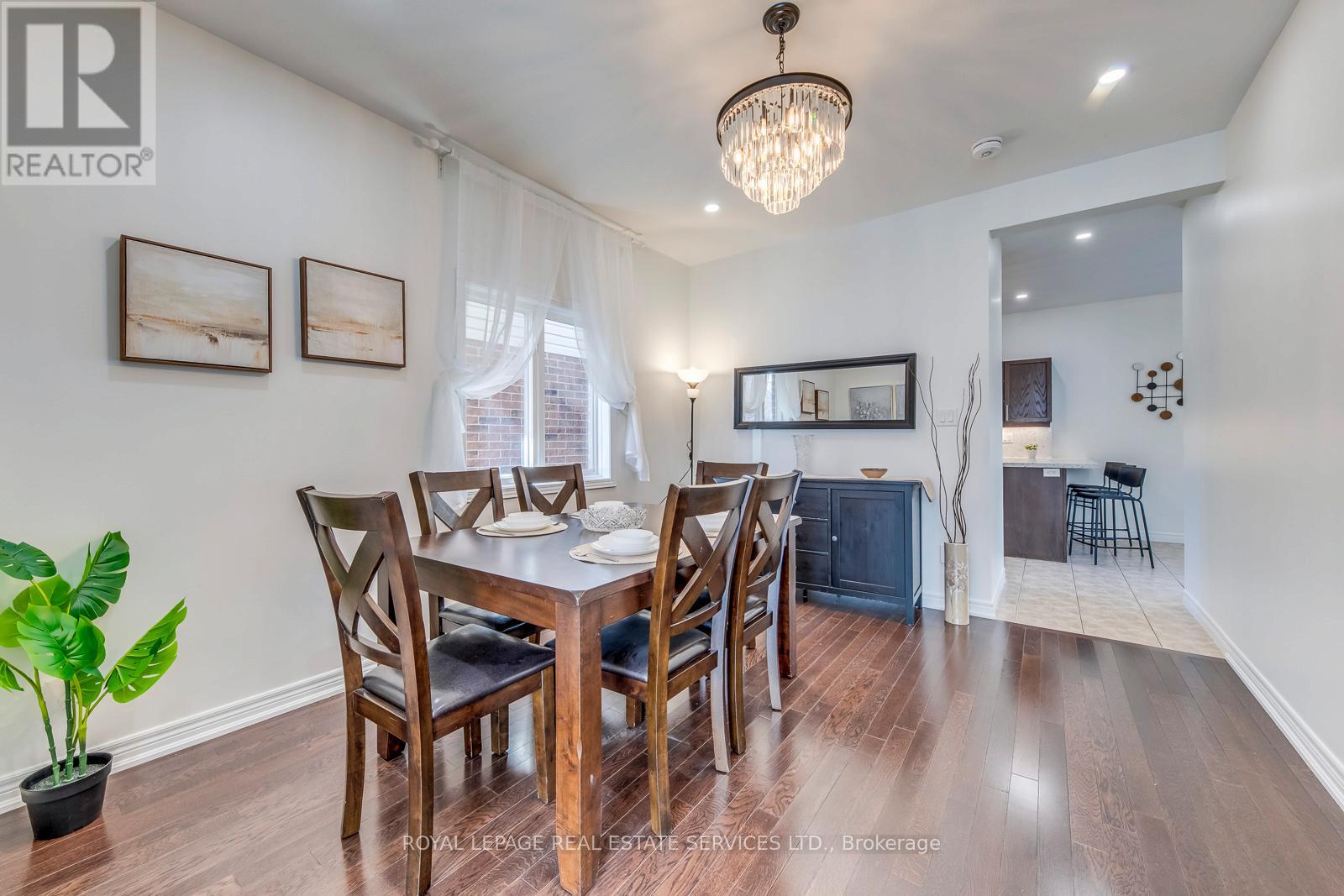 206 Brigadoon Drive, Hamilton (Gourley), Ontario  L9C 0B5 - Photo 10 - X12956946