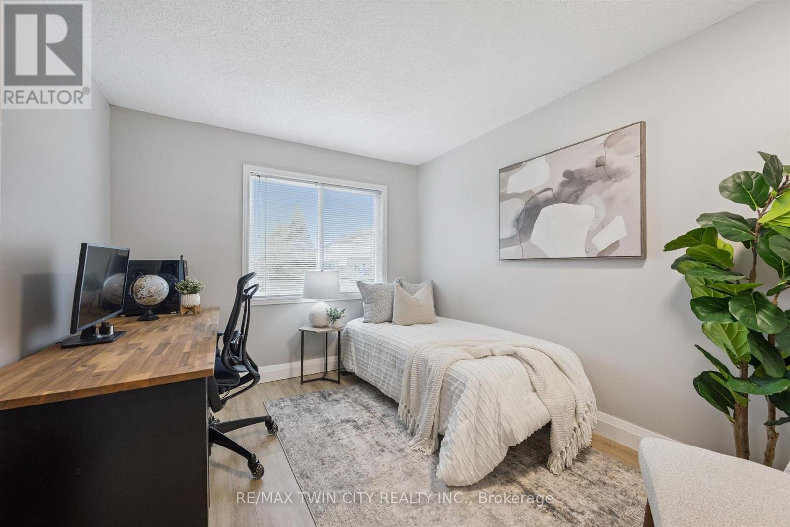 42 - 230 Blackhorne Drive, Kitchener, Ontario  N2E 1Z4 - Photo 15 - X12956970