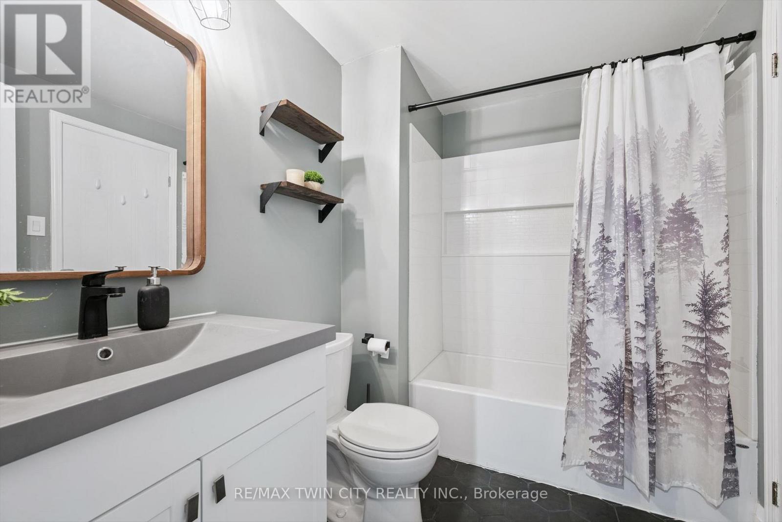 42 - 230 Blackhorne Drive, Kitchener, Ontario  N2E 1Z4 - Photo 19 - X12956970