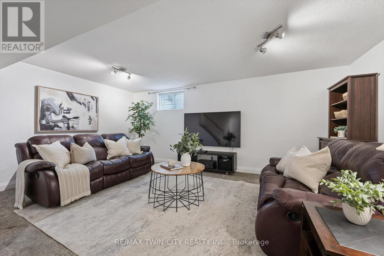 42 - 230 Blackhorne Drive, Kitchener, Ontario  N2E 1Z4 - Photo 21 - X12956970