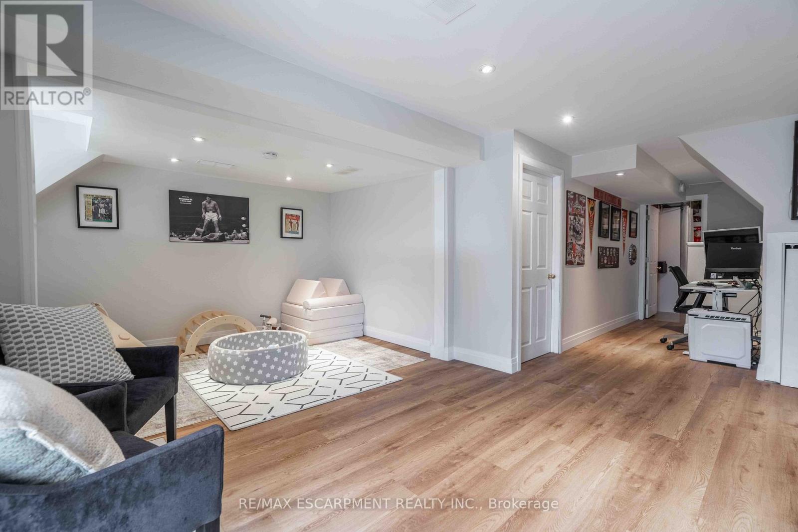 8 Swayze Court, West Lincoln, Ontario  L0R 2A0 - Photo 24 - X12956980