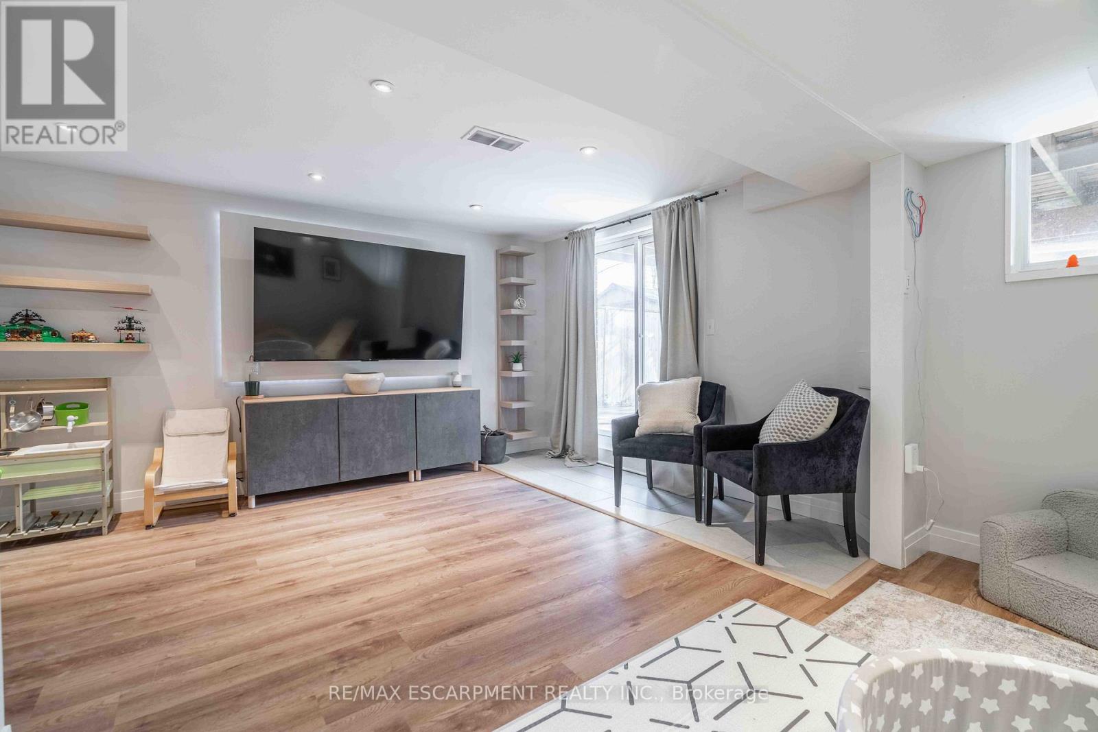 8 Swayze Court, West Lincoln, Ontario  L0R 2A0 - Photo 26 - X12956980