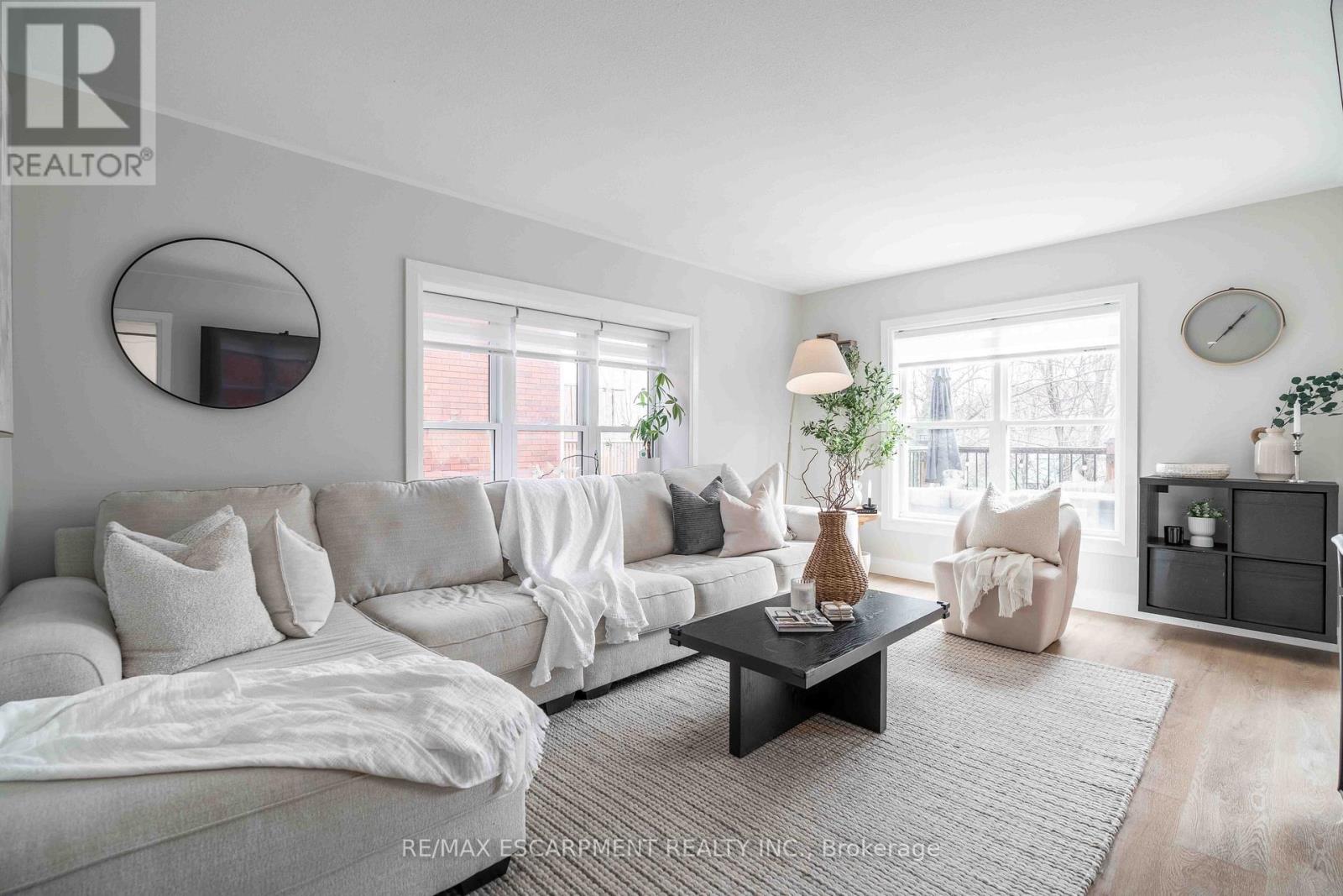 8 Swayze Court, West Lincoln, Ontario  L0R 2A0 - Photo 5 - X12956980