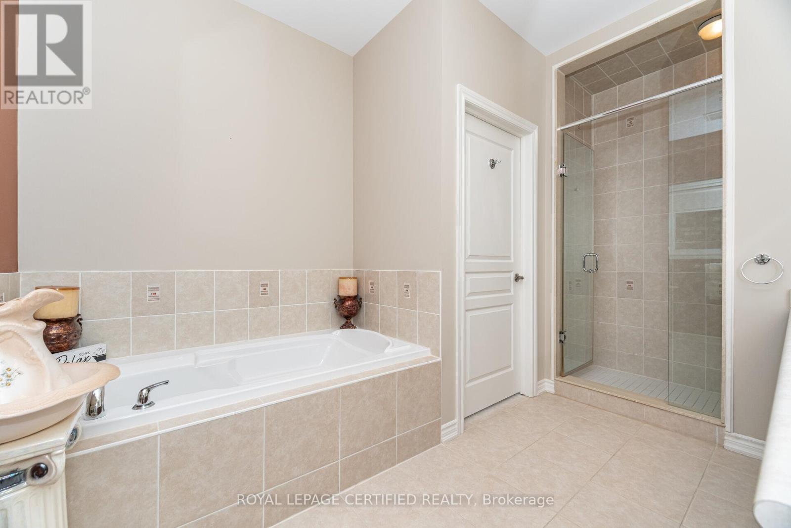 158 - 200 Kingfisher Drive, Mono, Ontario  L6W 0B3 - Photo 16 - X12956986