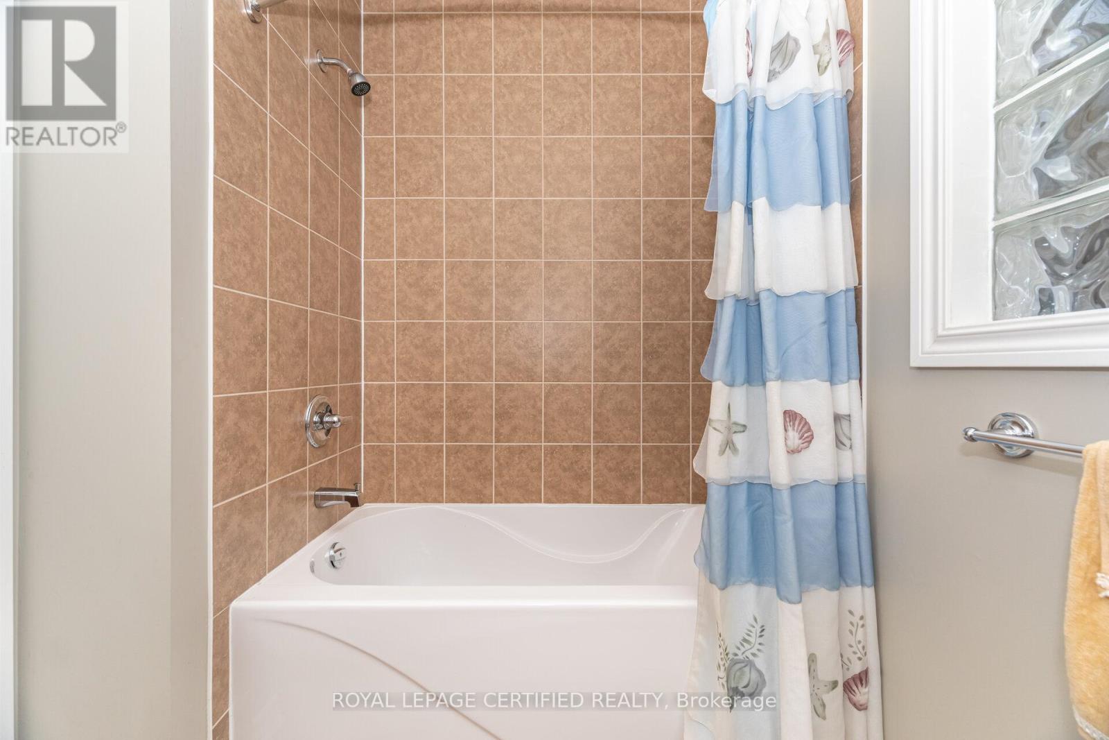 158 - 200 Kingfisher Drive, Mono, Ontario  L6W 0B3 - Photo 20 - X12956986