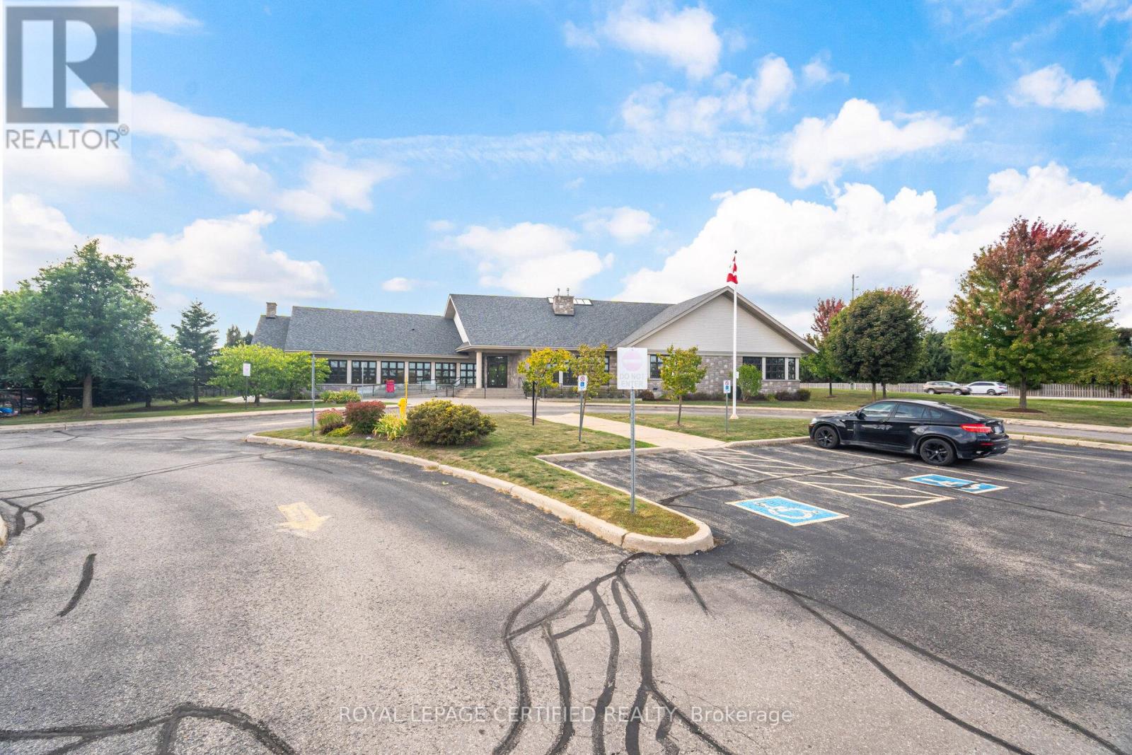 158 - 200 Kingfisher Drive, Mono, Ontario  L6W 0B3 - Photo 35 - X12956986