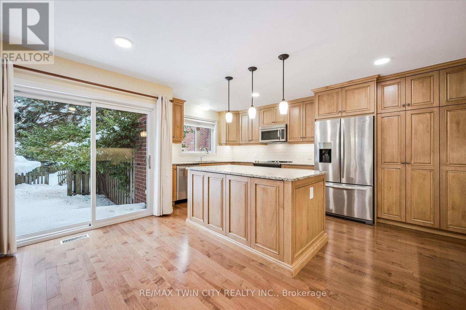 5 - 405 Glasgow Street, Kitchener, Ontario  N2M 2N1 - Photo 8 - X12957036