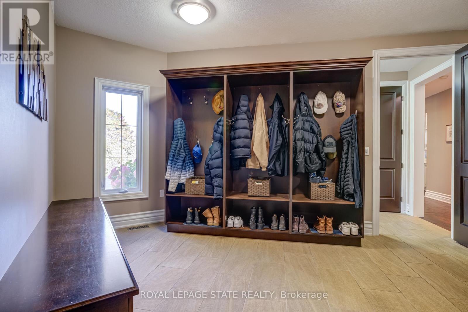 814 Binkley Road, Hamilton, Ontario  L9H 6V8 - Photo 17 - X12957042