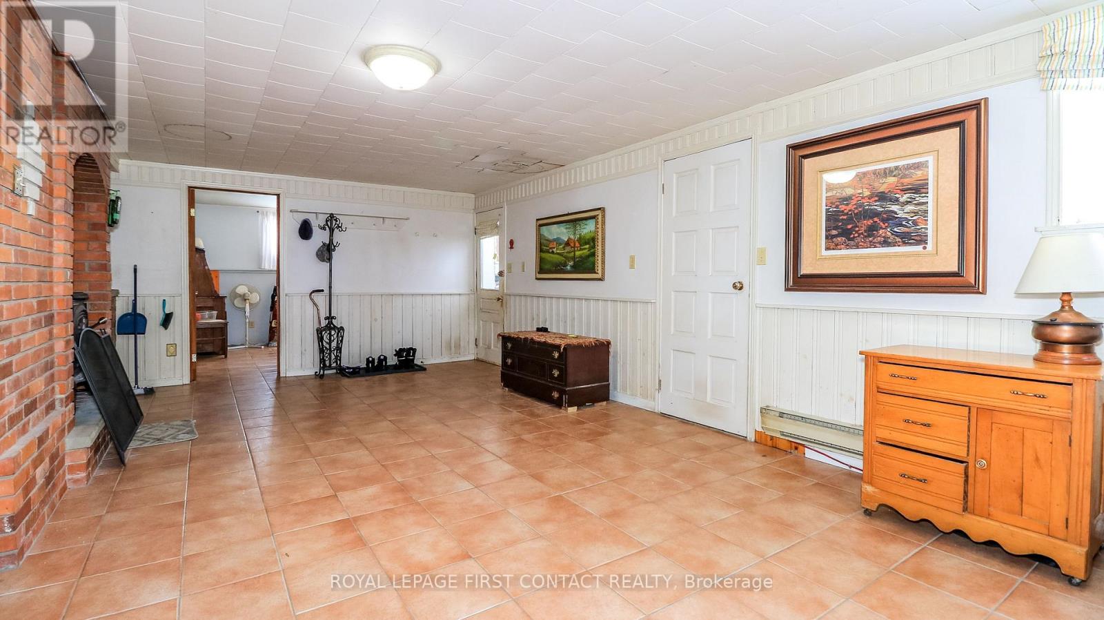 6237 2 Concession, Clearview, Ontario  L0M 1N0 - Photo 11 - S12817020