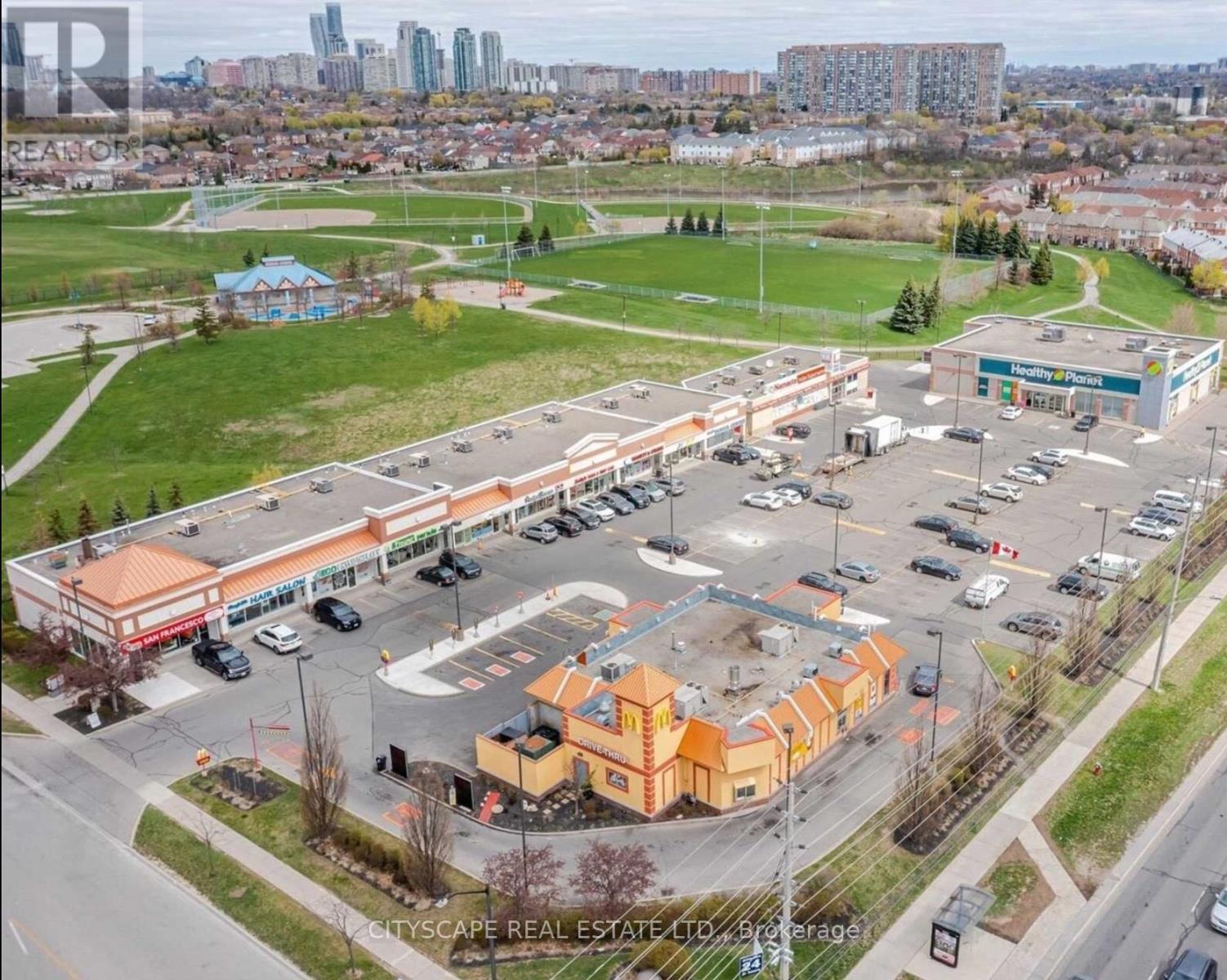 162 - 601 Shoreline Drive, Mississauga, Ontario  L5B 4K1 - Photo 16 - W12883442