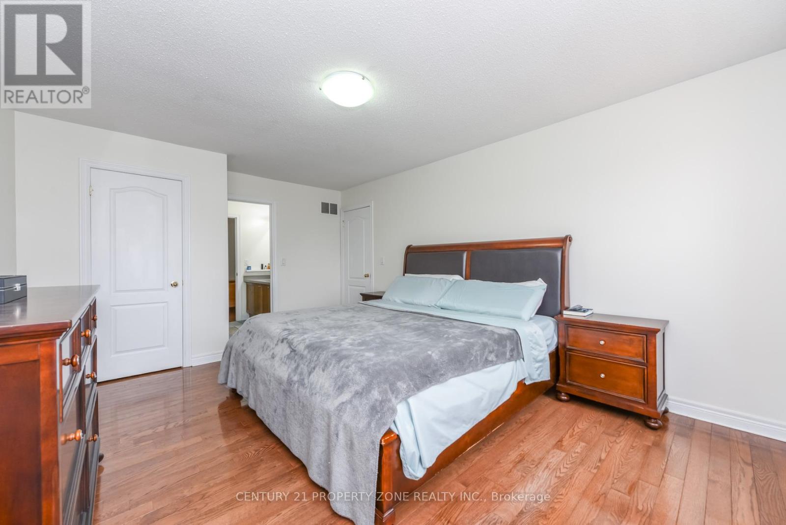 22 Jacksonville Drive, Brampton (Vales Of Castlemore), Ontario  L6P 2Z3 - Photo 23 - W12948228