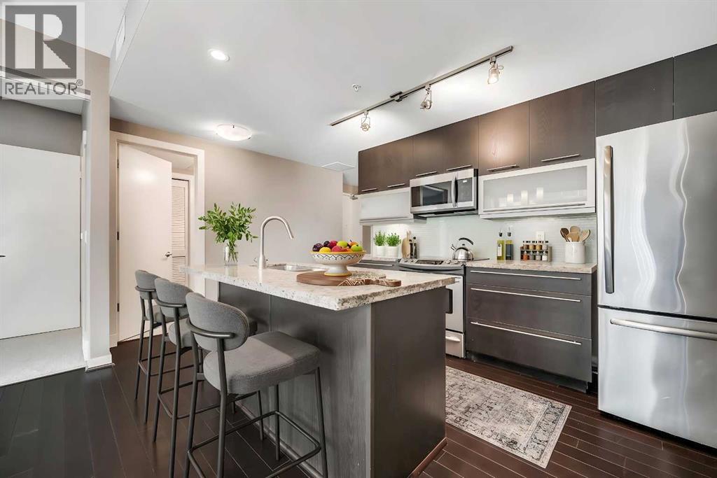 2001, 215 13 Avenue SW, Calgary, Alberta  T2R 0V6 - Photo 2 - A2299039