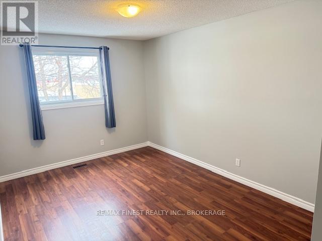 936 Killarney Crescent, Kingston, Ontario  K7M 8E1 - Photo 11 - X12742406