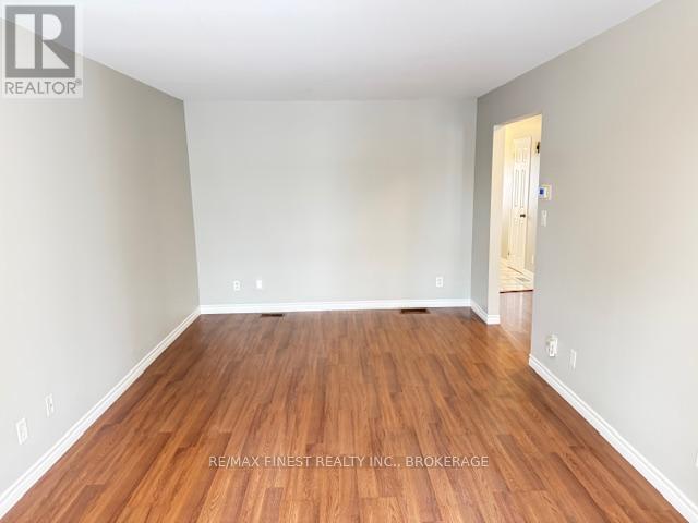 936 Killarney Crescent, Kingston, Ontario  K7M 8E1 - Photo 4 - X12742406