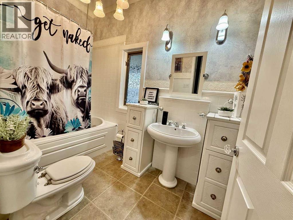 24403 East River Road, Hinton, Alberta  T7V 0A3 - Photo 8 - A2284799