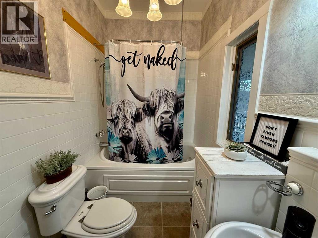 24403 East River Road, Hinton, Alberta  T7V 0A3 - Photo 9 - A2284799