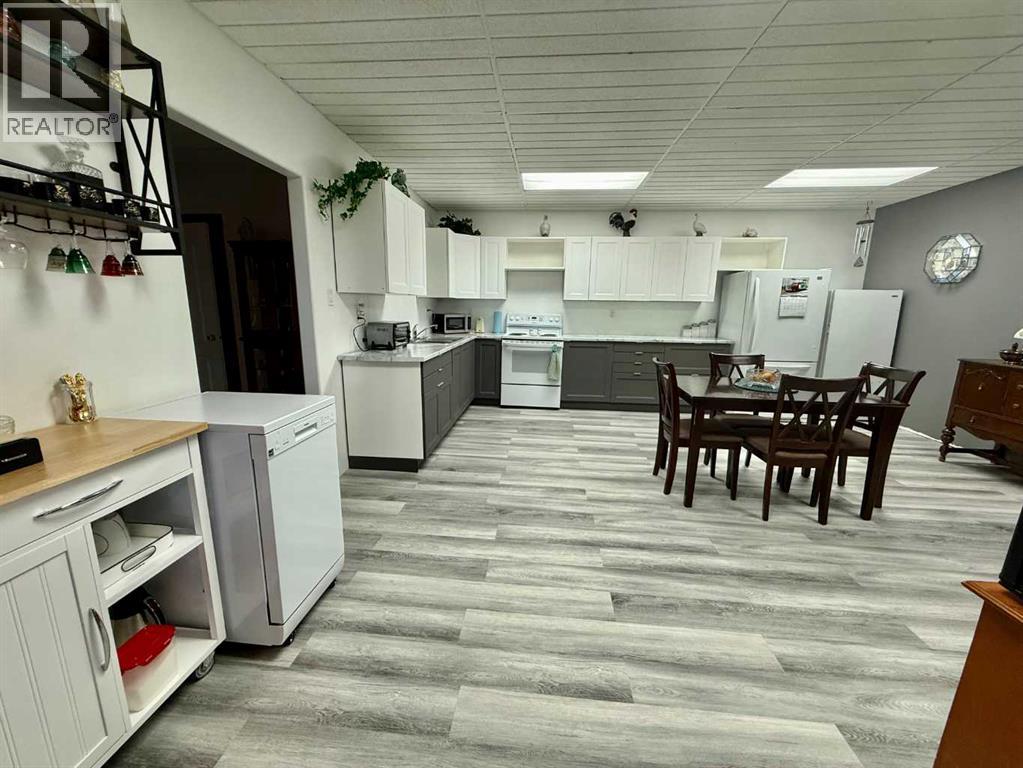 24403 East River Road, Hinton, Alberta  T7V 0A3 - Photo 28 - A2284799