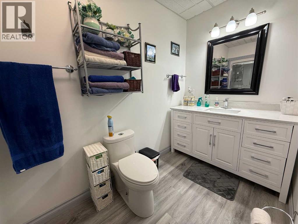 24403 East River Road, Hinton, Alberta  T7V 0A3 - Photo 32 - A2284799