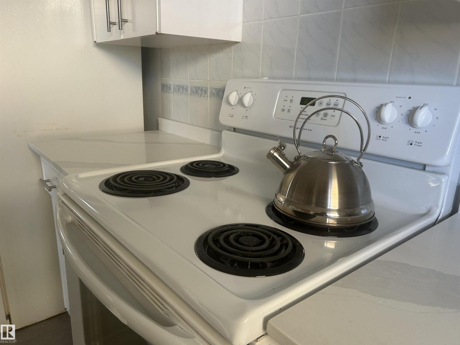 14911 77 St Nw Nw, Edmonton, Alberta  T5C 1E9 - Photo 9 - E4478075