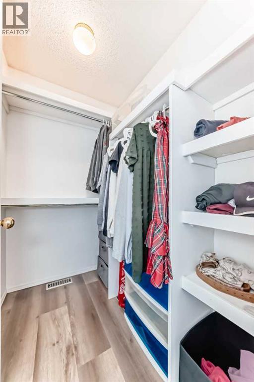 35 Kingsland Villas SW, Calgary, Alberta  T2V 5J9 - Photo 26 - A2297300