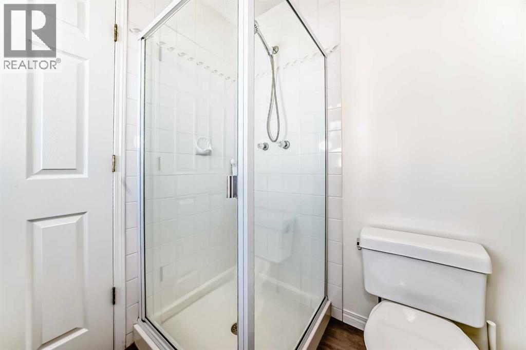 35 Kingsland Villas SW, Calgary, Alberta  T2V 5J9 - Photo 28 - A2297300