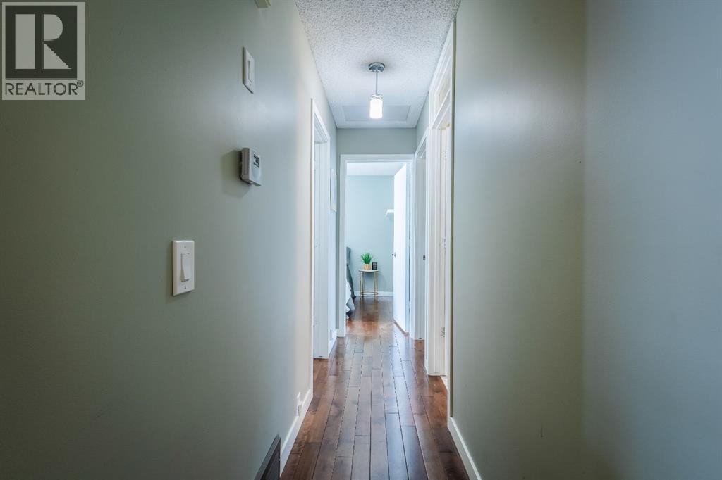 5617 Dalcastle Hill NW, Calgary, Alberta  T3A 2A2 - Photo 47 - A2297471