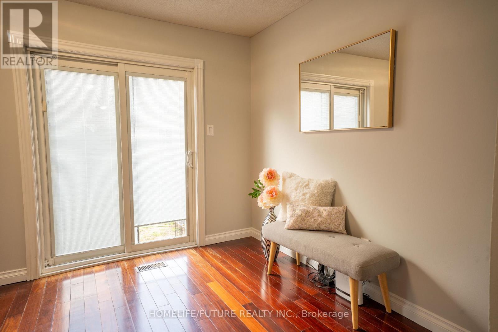 25 Shady Hollow Drive, Toronto, Ontario  M1V 2X3 - Photo 14 - E12957060