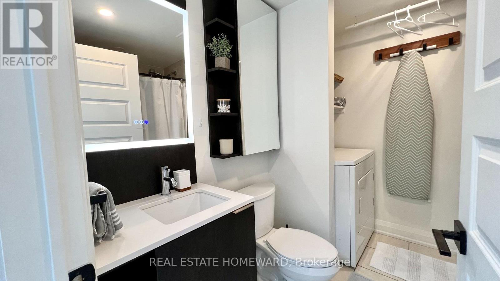 1233 Dundas Street E, Toronto, Ontario  M4M 1S4 - Photo 19 - E12957092