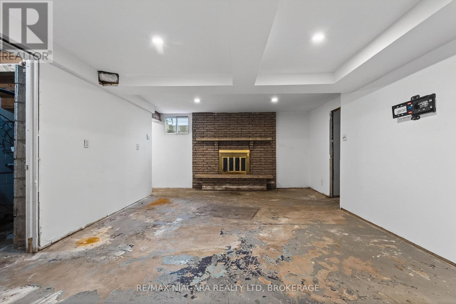 4284 Fly Road, Lincoln, Ontario  L0R 1G0 - Photo 23 - X12957084