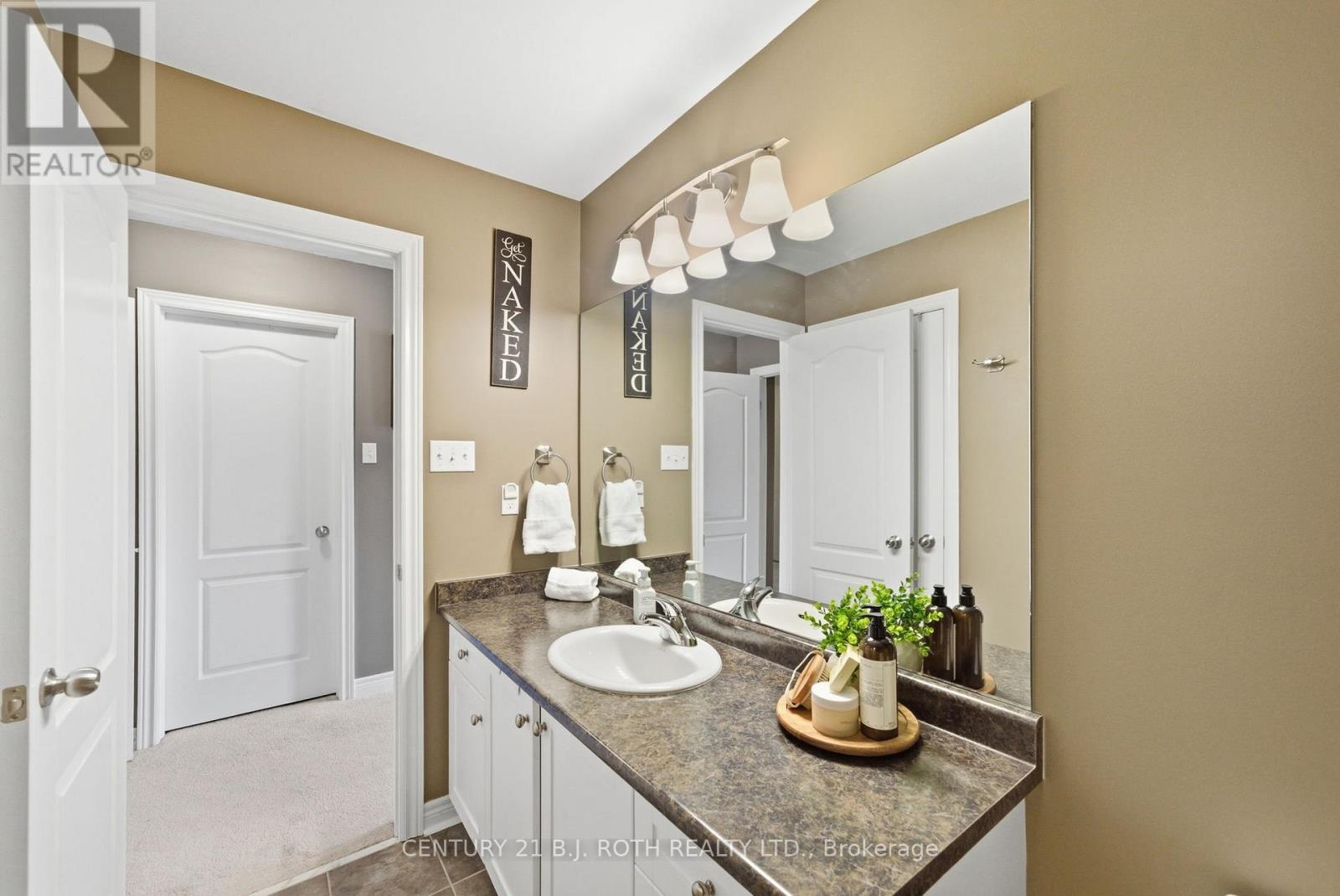 20 Bud Doucette Court, Uxbridge, Ontario  L9P 0E4 - Photo 17 - N12808910