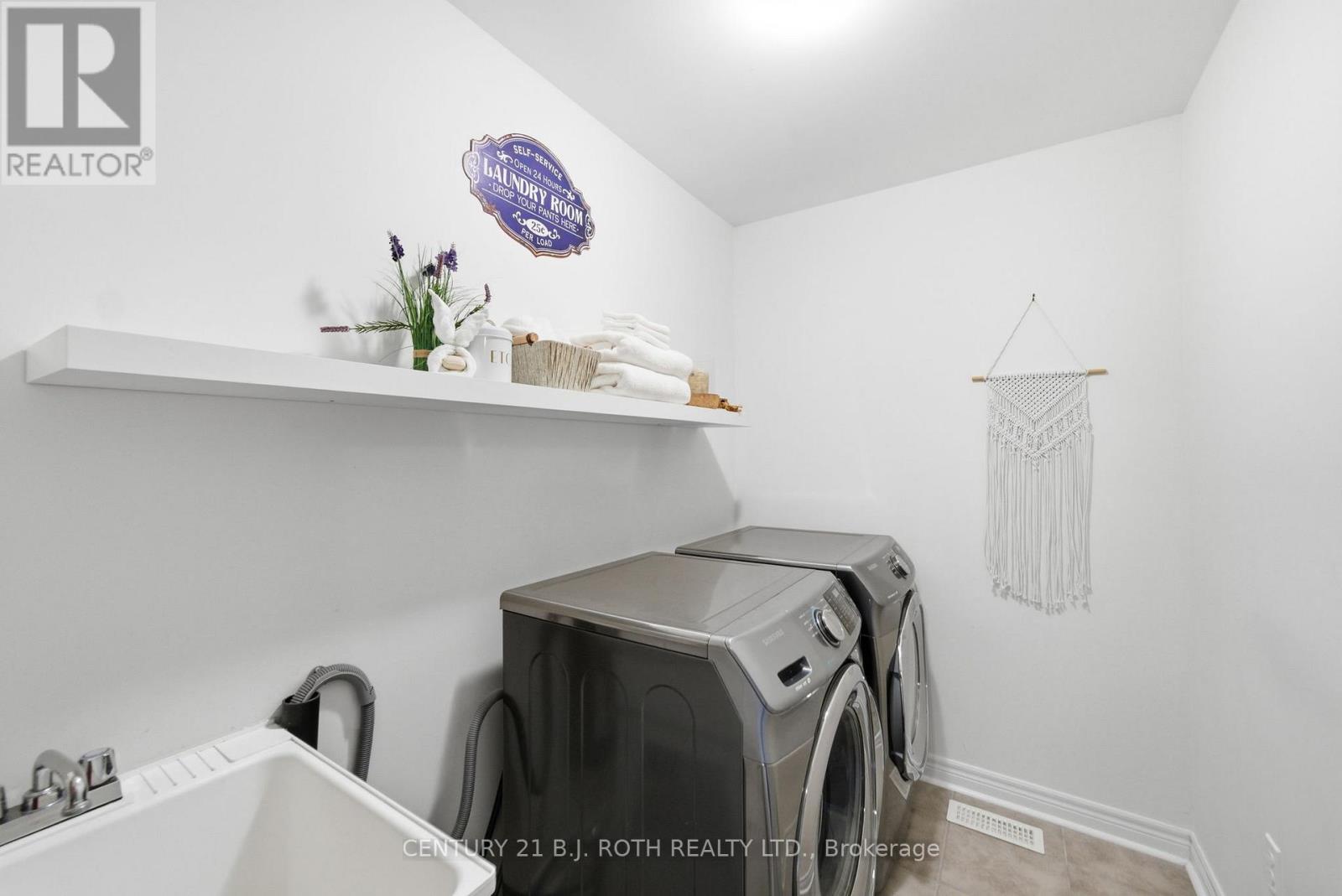 20 Bud Doucette Court, Uxbridge, Ontario  L9P 0E4 - Photo 19 - N12808910