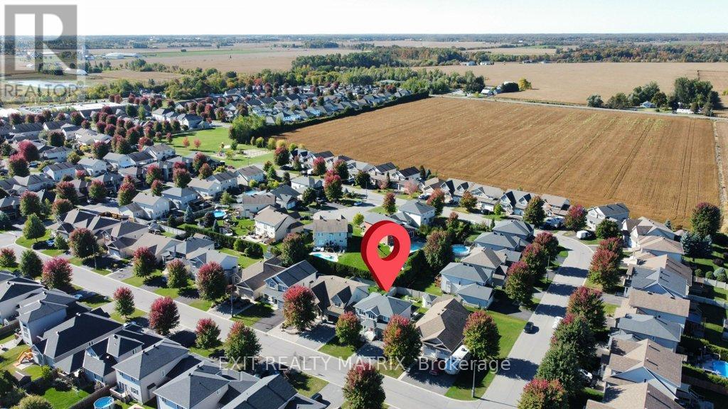 106 Cobblestone Drive, Russell, Ontario  K4R 0B2 - Photo 41 - X12894758