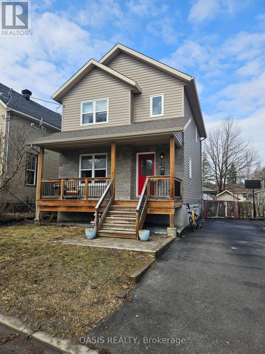 61 Herriott Street, Carleton Place, Ontario  K7C 2A6 - Photo 3 - X12896192