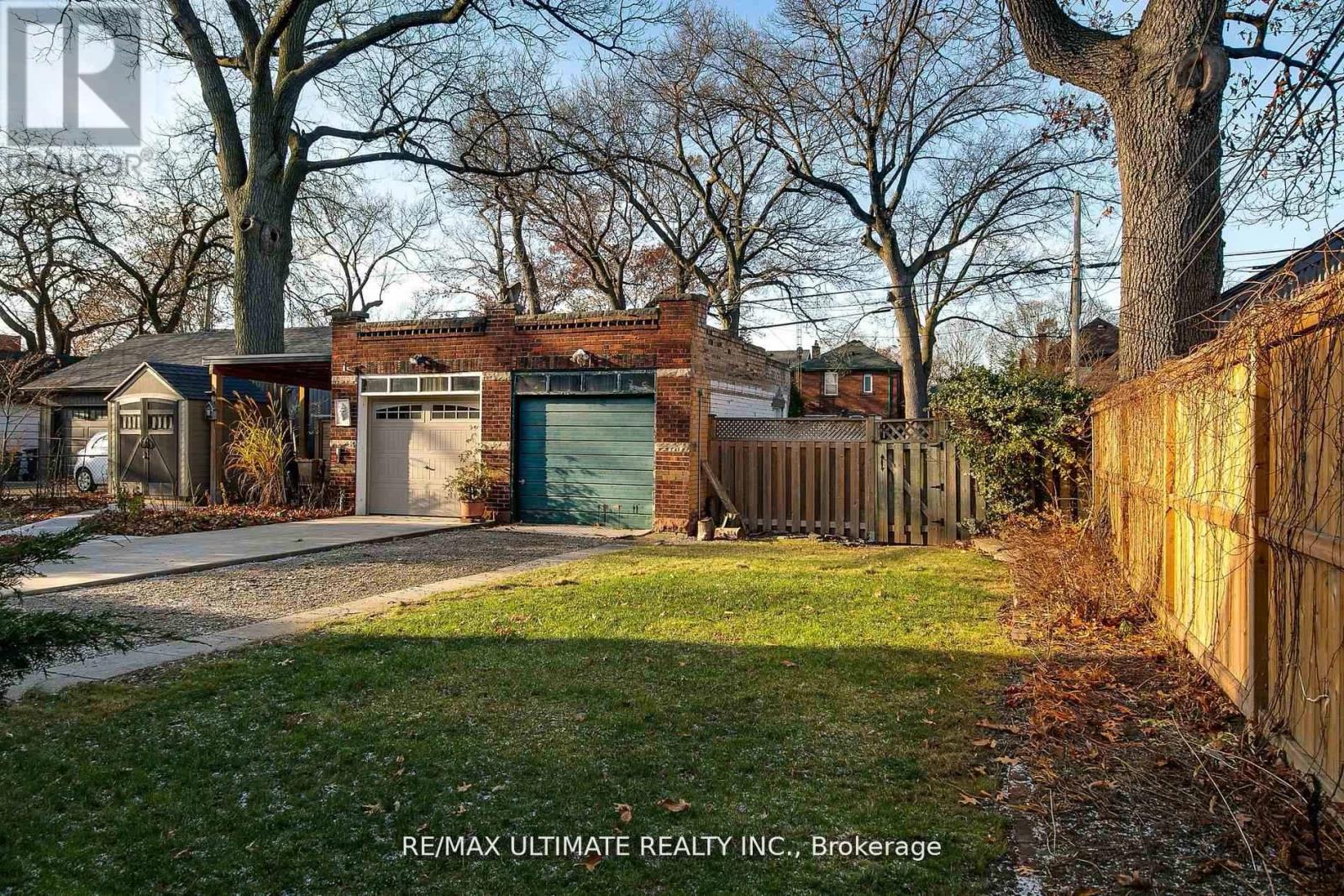 Unit 1 - 528 Runnymede Road, Toronto, Ontario  M6S 2Z7 - Photo 17 - W12957054