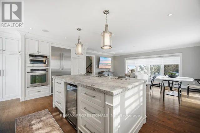 12 Walford Road, Toronto, Ontario  M8X 2P1 - Photo 16 - W12957056