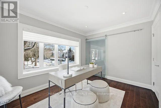 12 Walford Road, Toronto, Ontario  M8X 2P1 - Photo 19 - W12957056