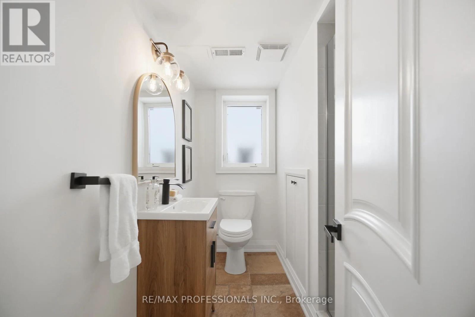 12 Walford Road, Toronto, Ontario  M8X 2P1 - Photo 33 - W12957056