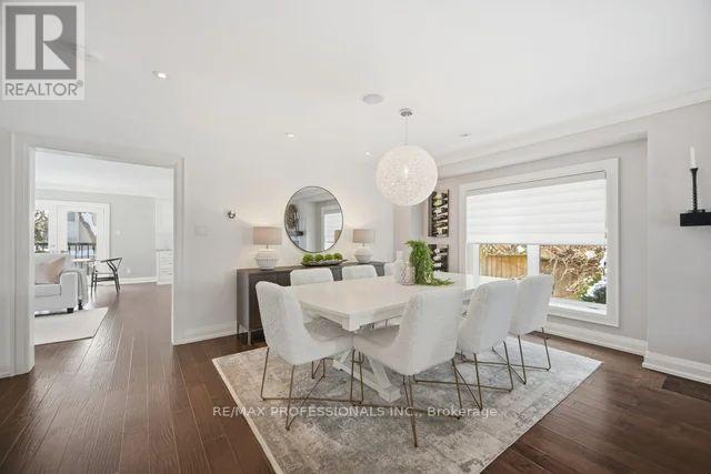 12 Walford Road, Toronto, Ontario  M8X 2P1 - Photo 5 - W12957056