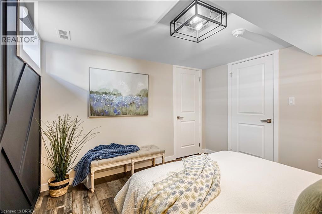 19 Kennedy Street, Brantford, Ontario  N3R 2C7 - Photo 36 - 40813454